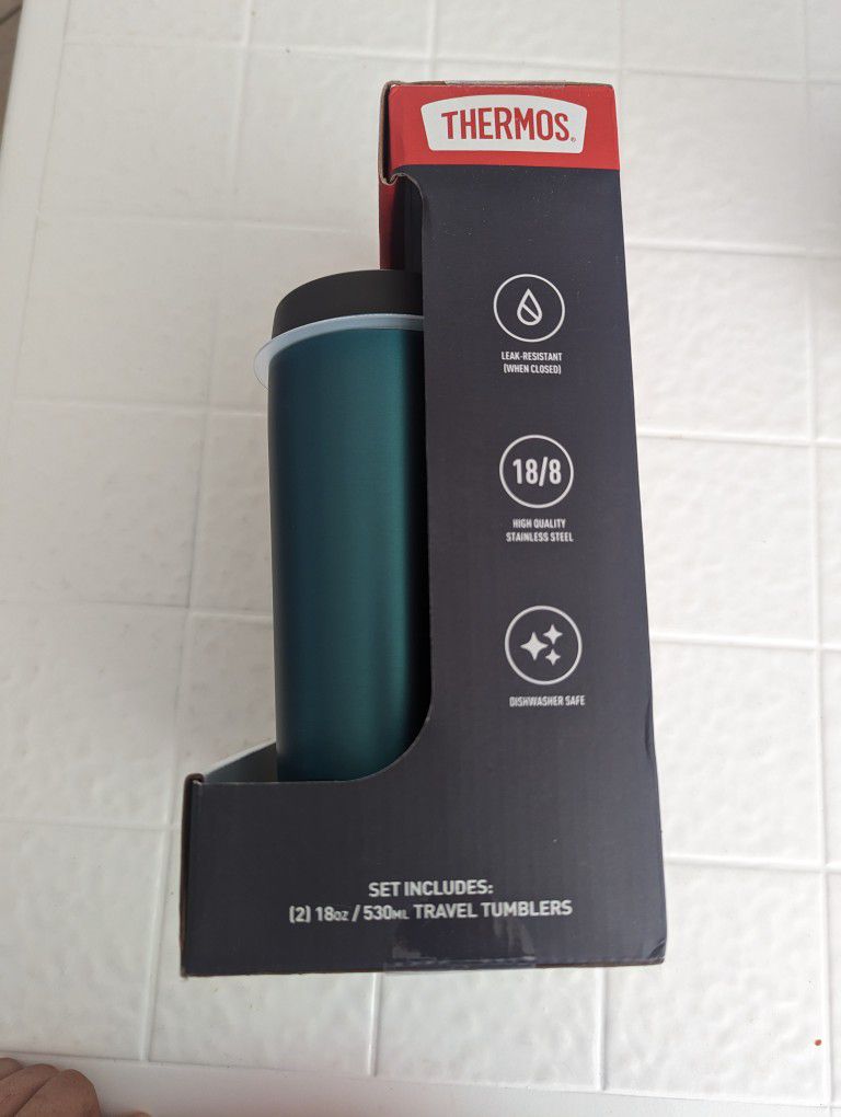 ThermoFlask 24oz Spout Bottle 2pack FireCracker, Shadow. NEW for Sale in  Montclair, CA - OfferUp