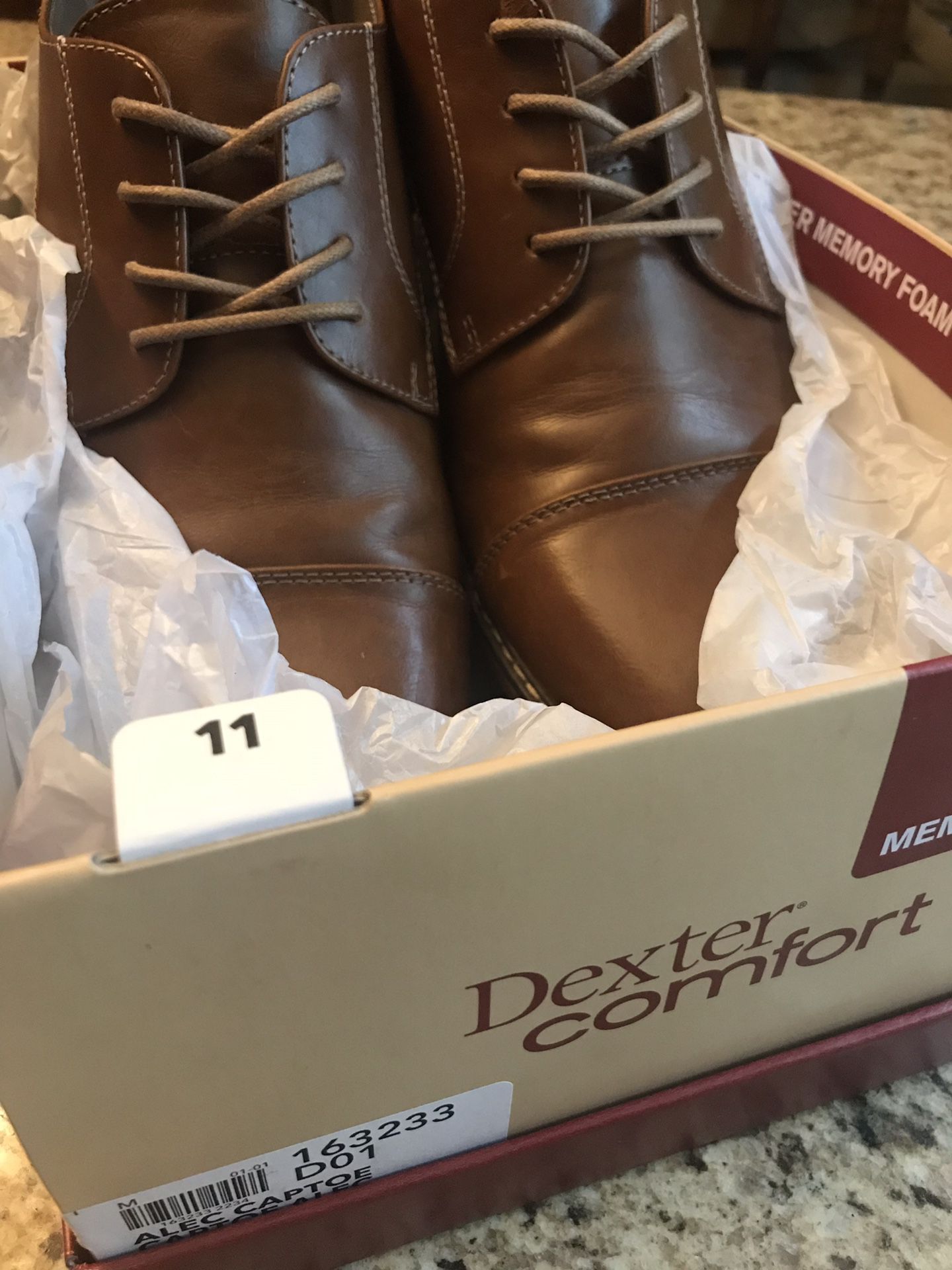 Alec Oxford shoes by Dexter