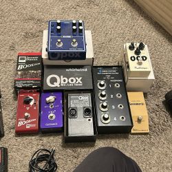 Guitar Pedals And Accessories Gibson Pick UPS Etc… 