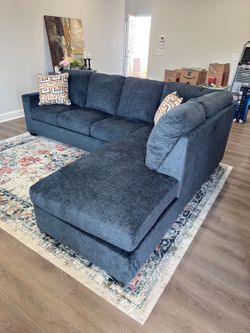 2-Piece Sectional with Chaise (Delivery Available)