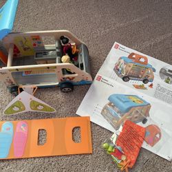 Hape Summer Adventures Van 