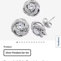 Brand New Diamond Flower Pendant Set 