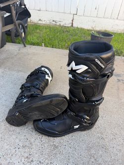 Alpinestars tech 3 boots size 10