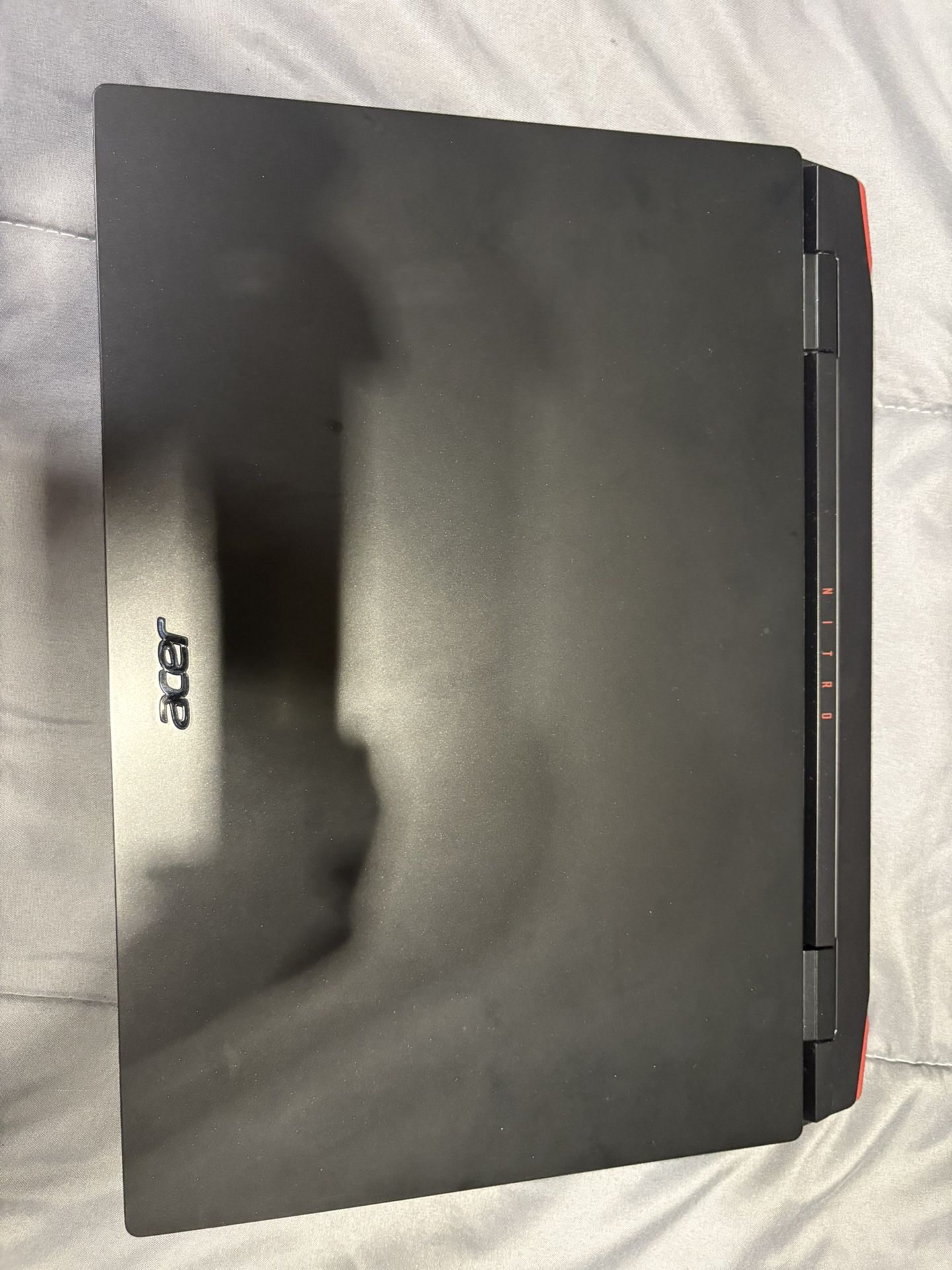Gaming laptop Acer Nitro 5 RTX3050