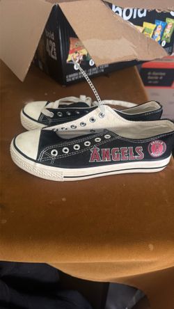 Angels Chucks
