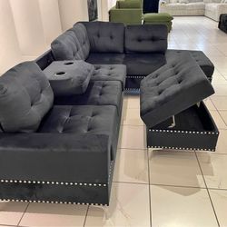 New In Boxes Black Velvet Sectional With Storage Ottoman 