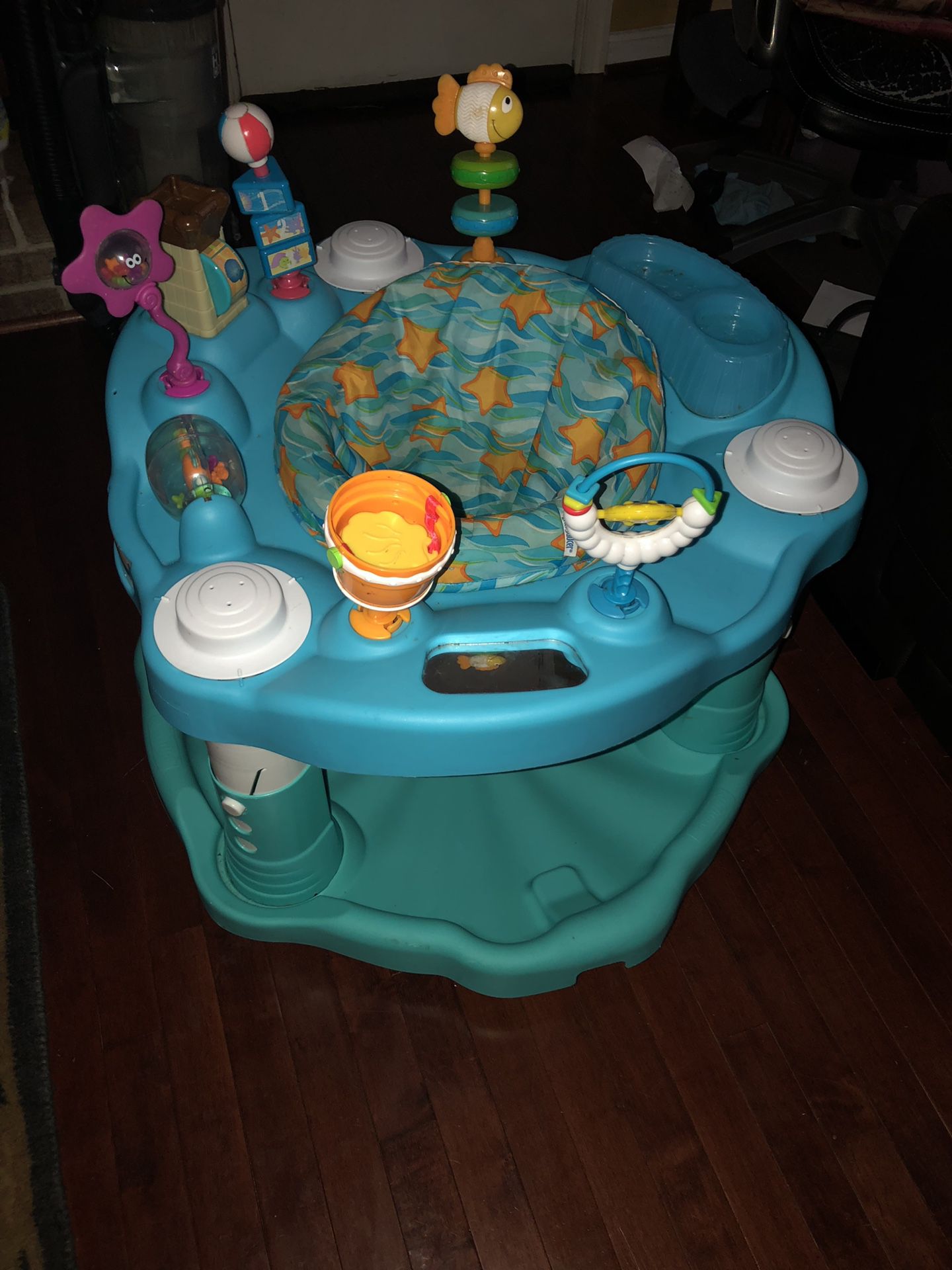Baby bounce and learn toy