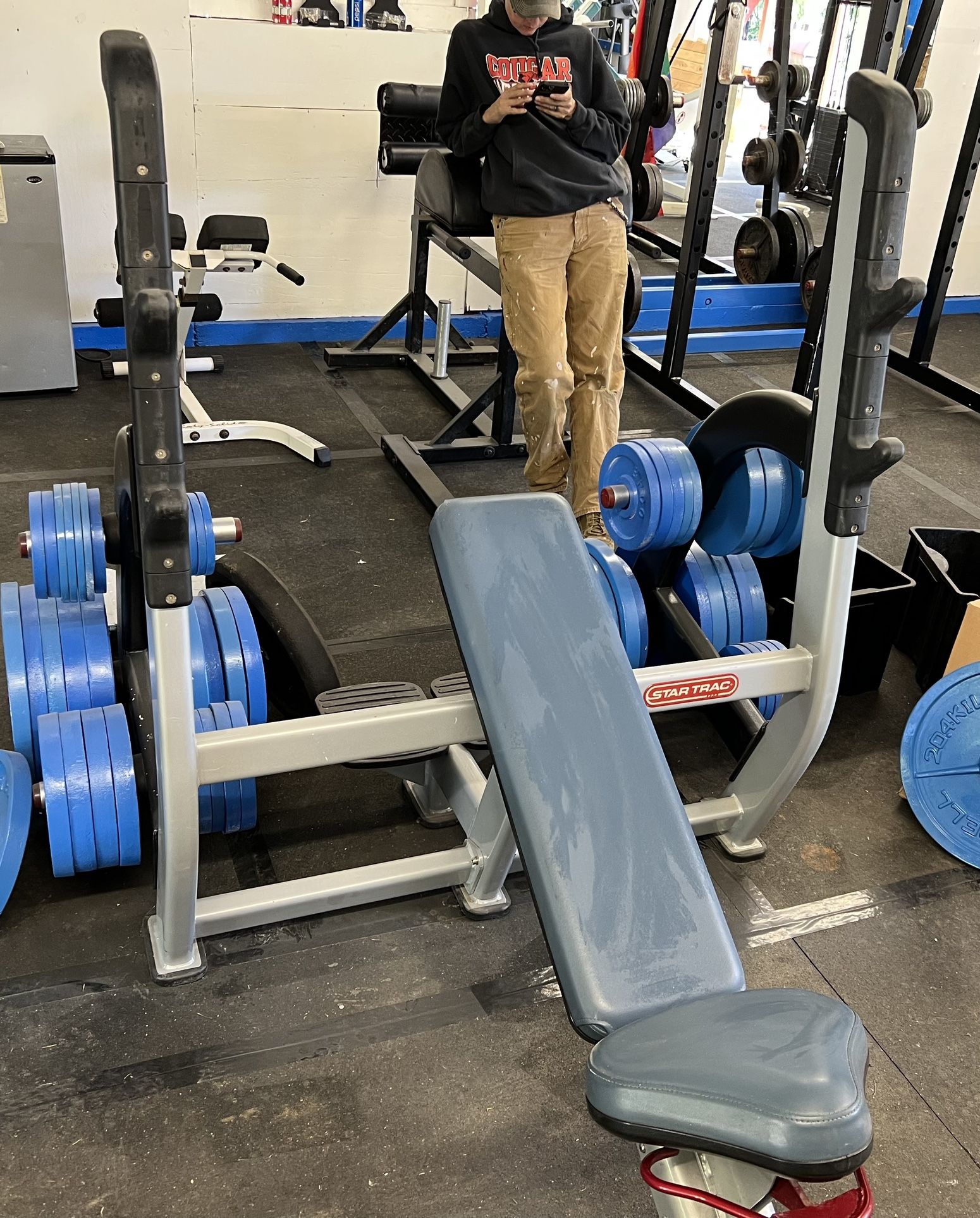 Star Tracker Incline Bench With Weight Posts