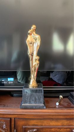 Decoration figure of a family mother father and child