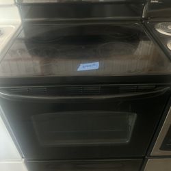 GE black Glass Top Stove 