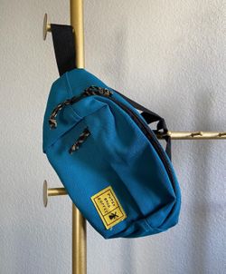 NWOT Dutch Brother fanny pack