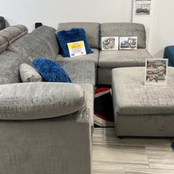 GORGEOUS LIMA MODULAR SOFA!$899!*SAME DAY DELIVERY*NO CREDIT NEEDED*EASY FINANCING*HUGE SALE*