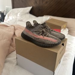 Yeezy Boost 350 V2 - Ash Stone
