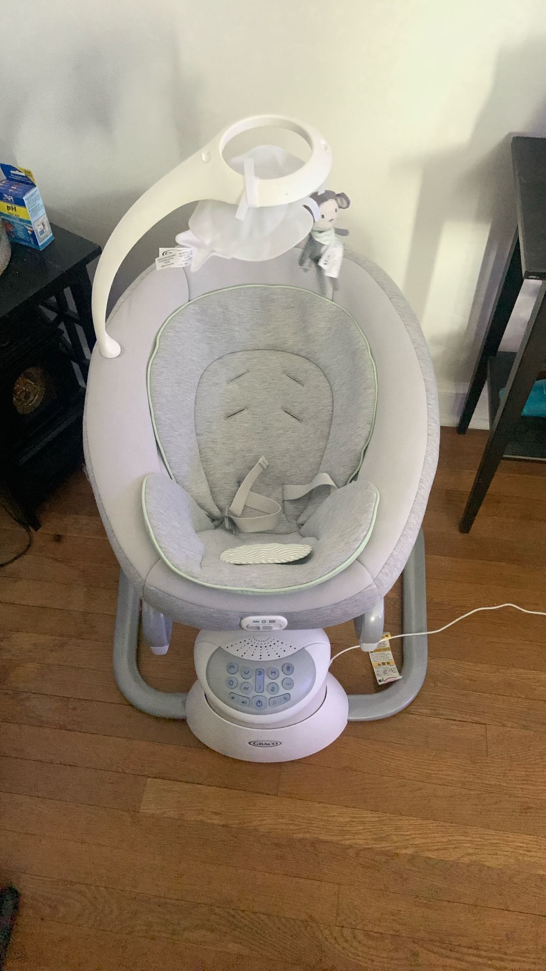 Graco Soothe My Way Swing With Removable Rocker