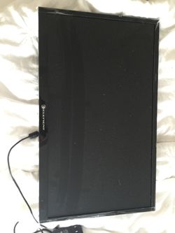 Element TV 24"