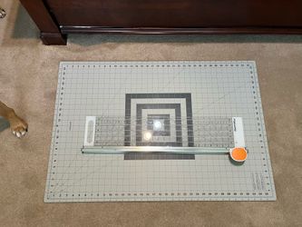 Fiskars Mat + Rotary Cutter
