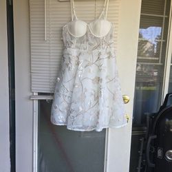 White Floral Summwr Dress