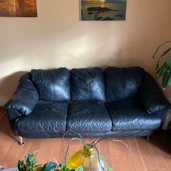 Couch Leather Blue