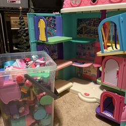 Gabby’s Dollhouse Playset & Toys