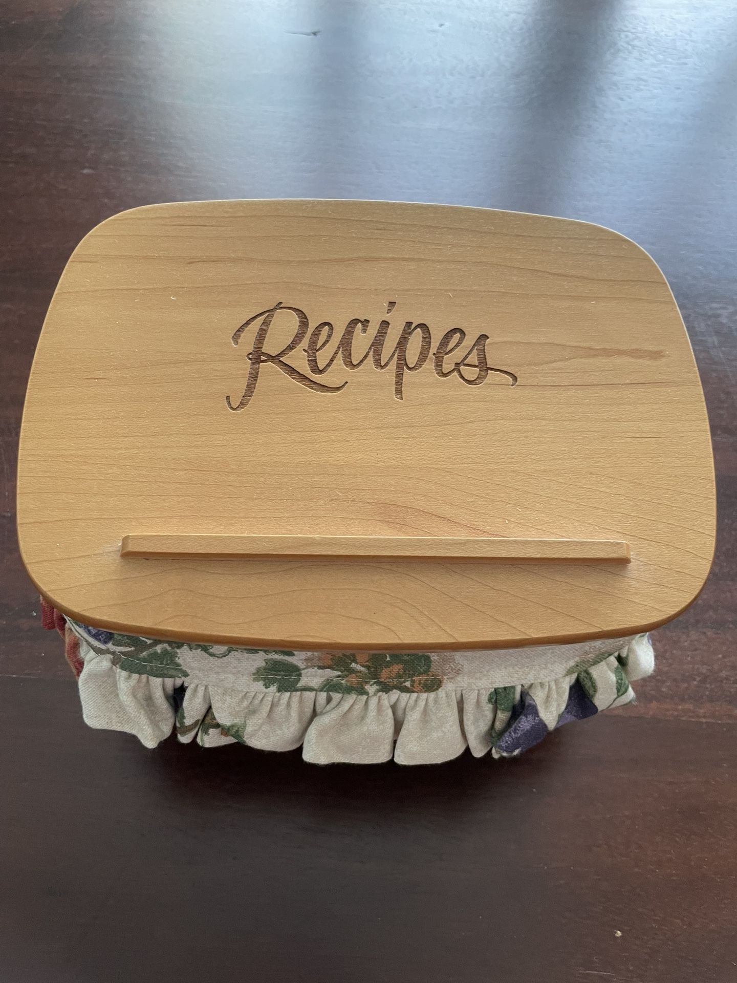 Longaberger Recipe Basket , With Lid And Insert