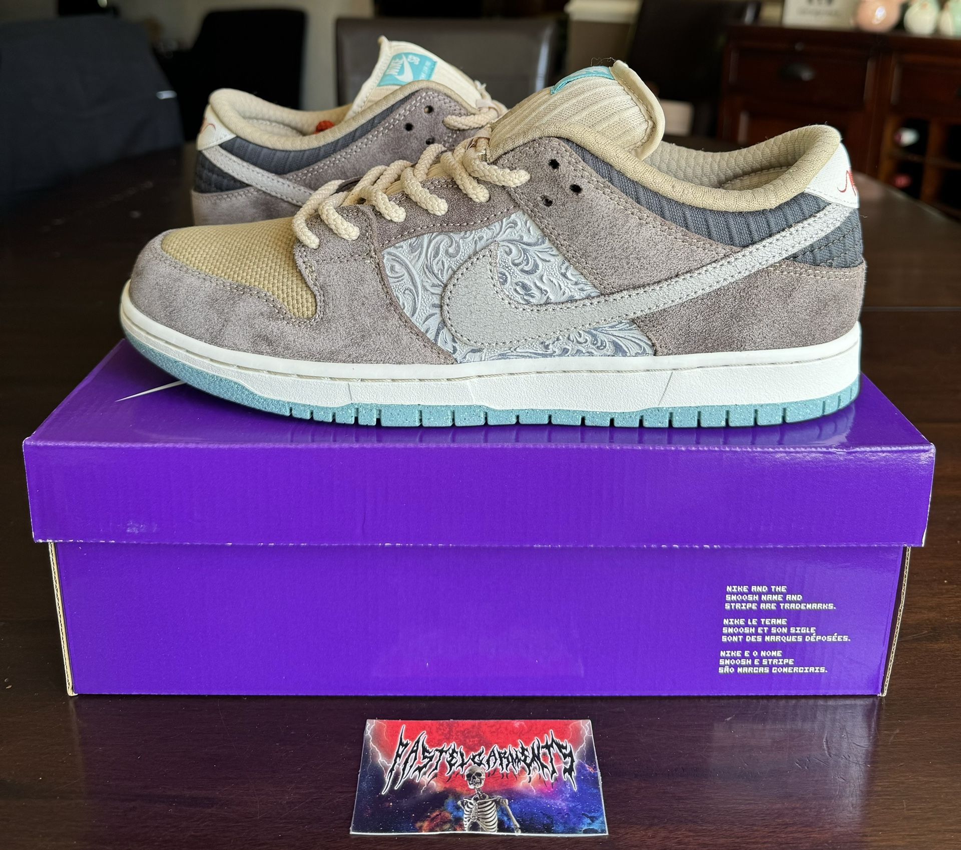 Nike SB Dunk Low Big Money Savings Size 12