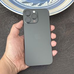 iPhone 16 Pro Max 1Tb Unlocked Battery 100%!!