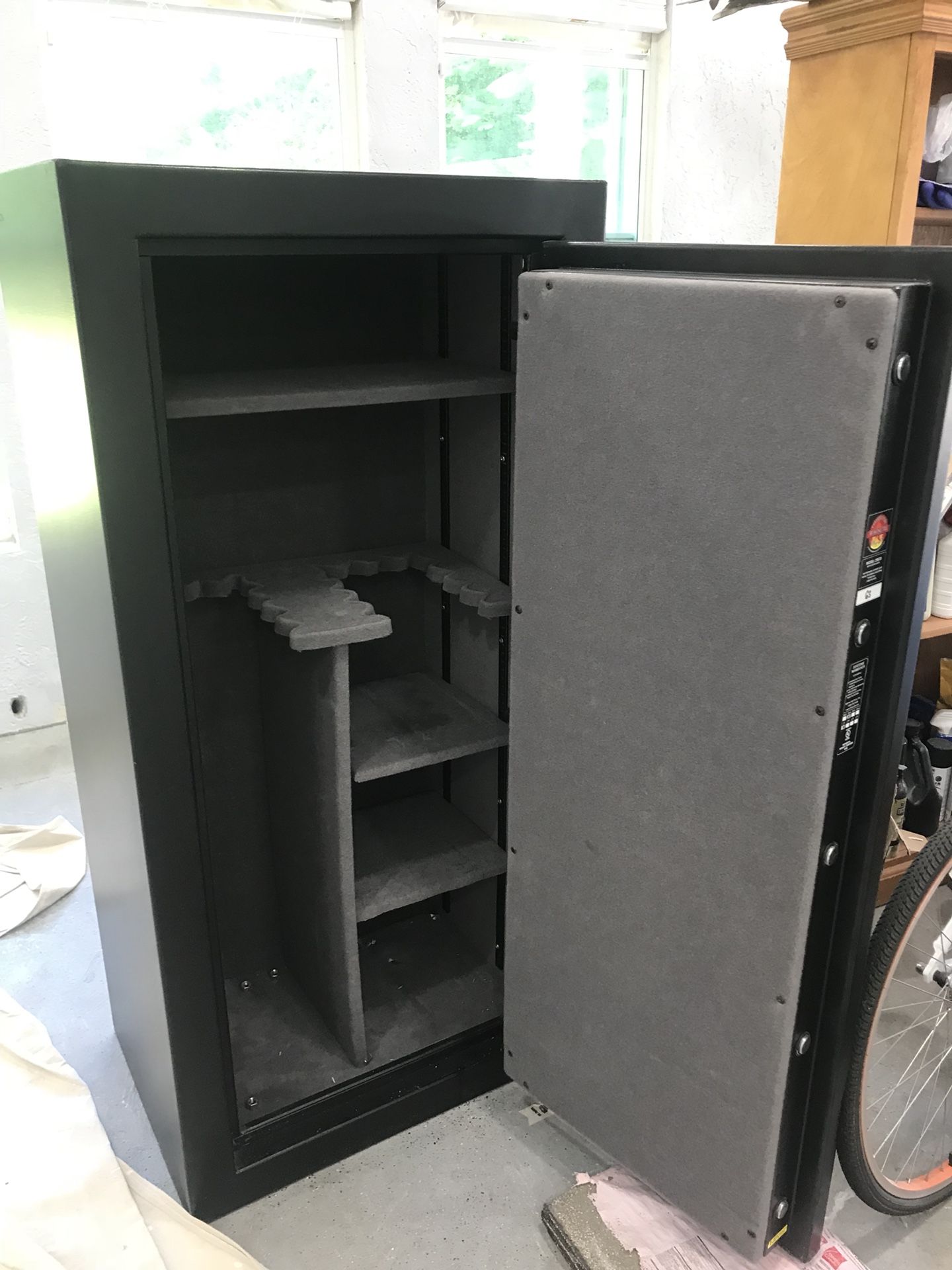 Bighorn large classic gun safe for Sale in Palm Beach Gardens, FL OfferUp