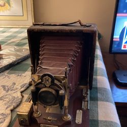 Antique Folding Box Camera Century Camera Company From The Estate Of Louis Gale