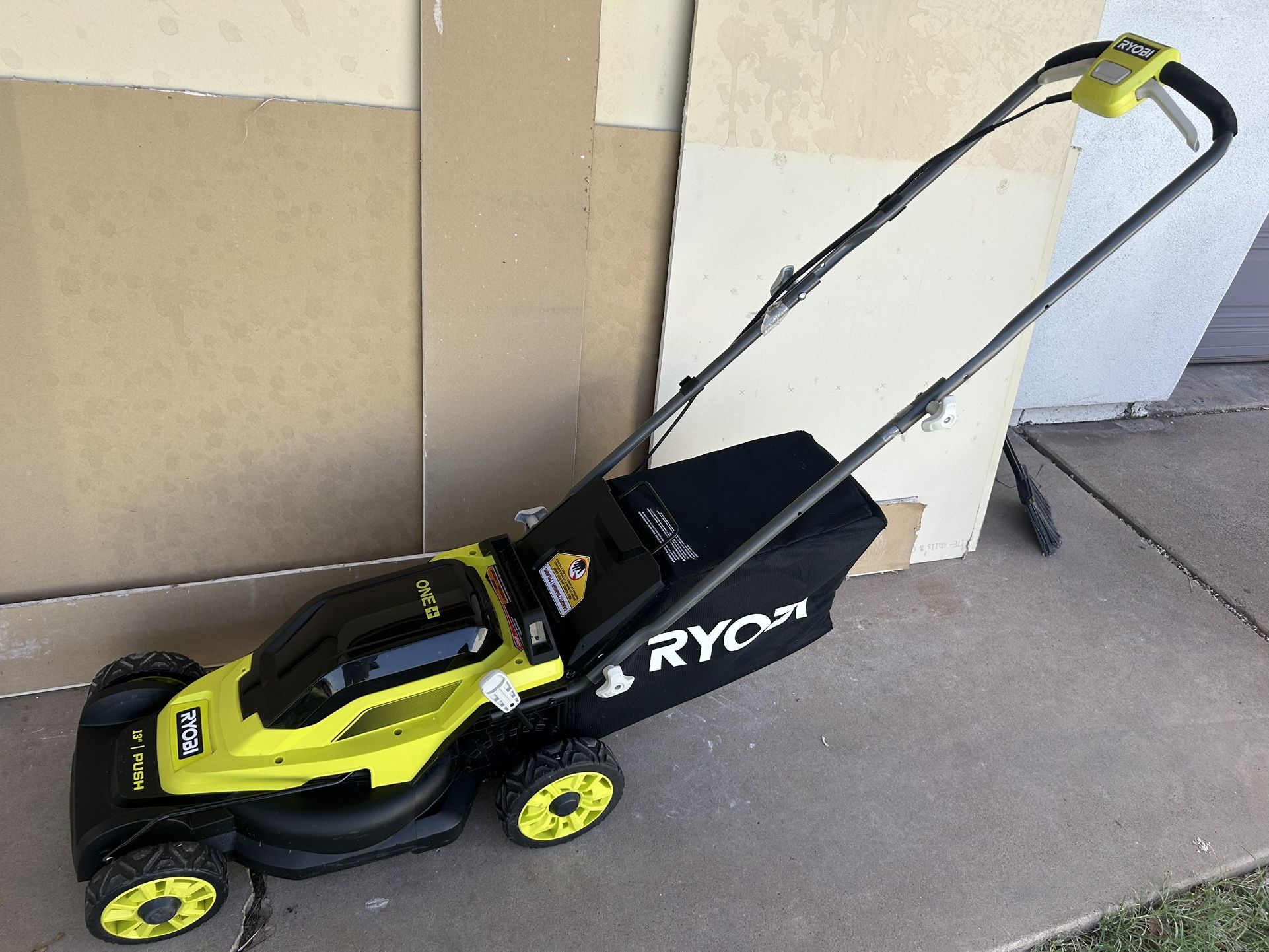 ONE+ 18V 13 in. Cordless Battery Walk Behind Push Lawn Mower (Tool Only)