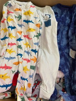 New- onesies 3/6months