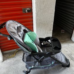 Stroller  (6months +)