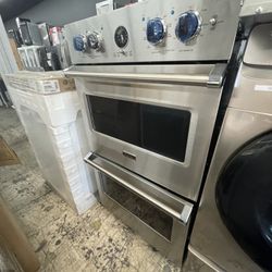 Viking 30” Double Oven In Stainless Steel Used Electric 