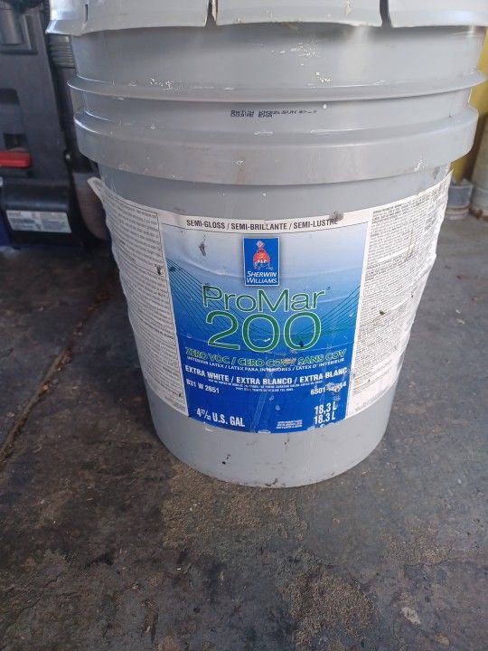 5 Gallons Interior Semigloss Light Beige Paint