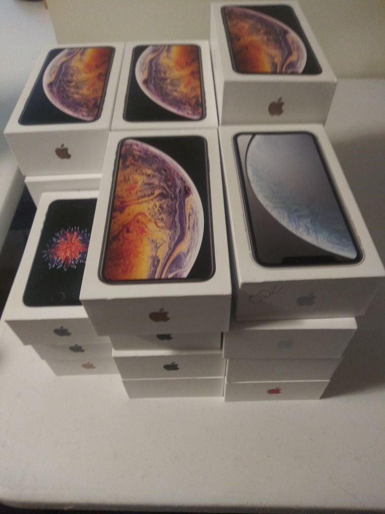 Reseller?Ok 24 iphone boxes