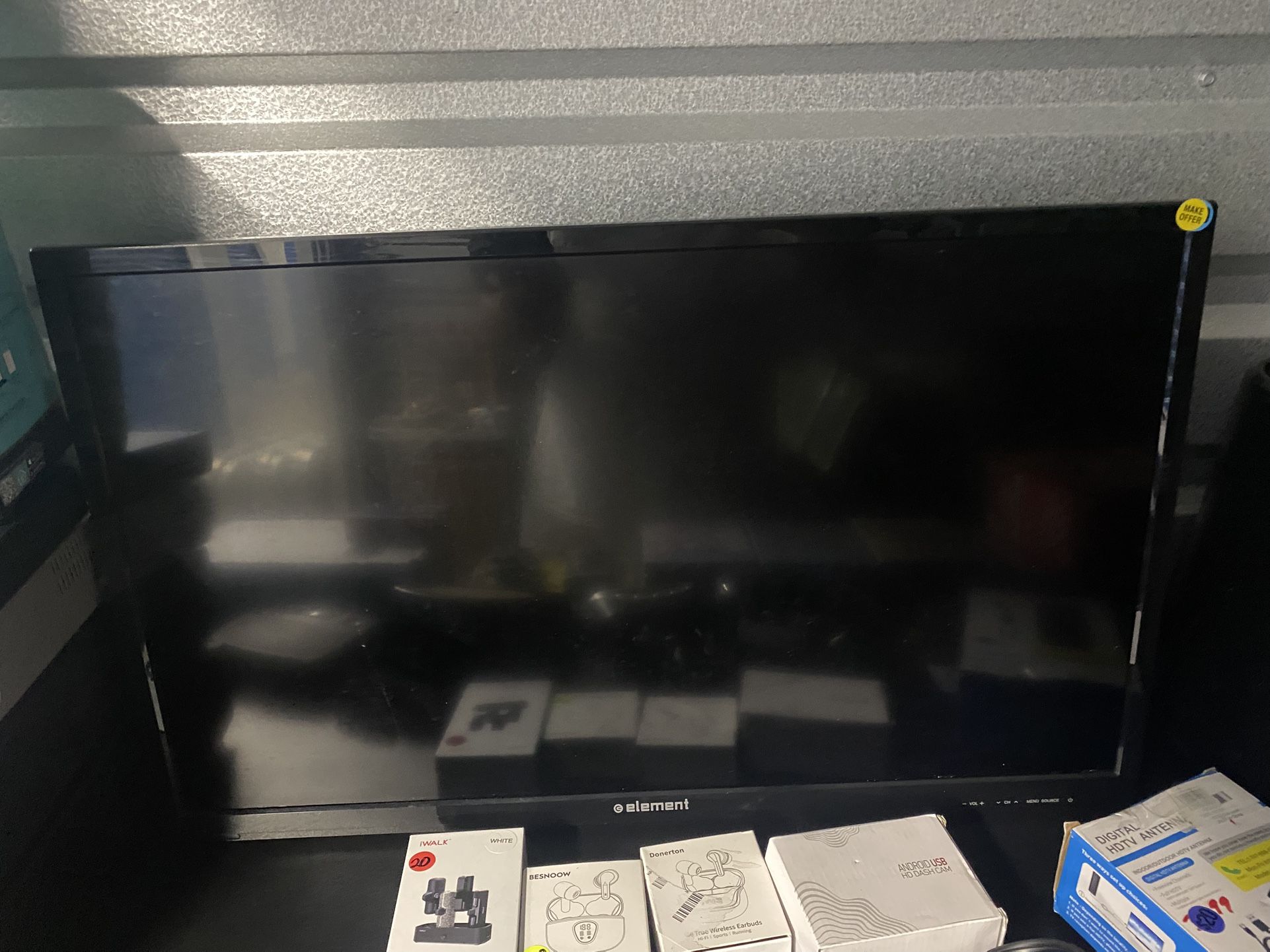 32 inch TV