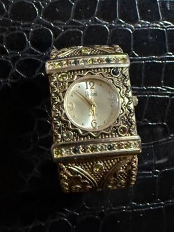 Vivian Golden Cuff Embellished Watch