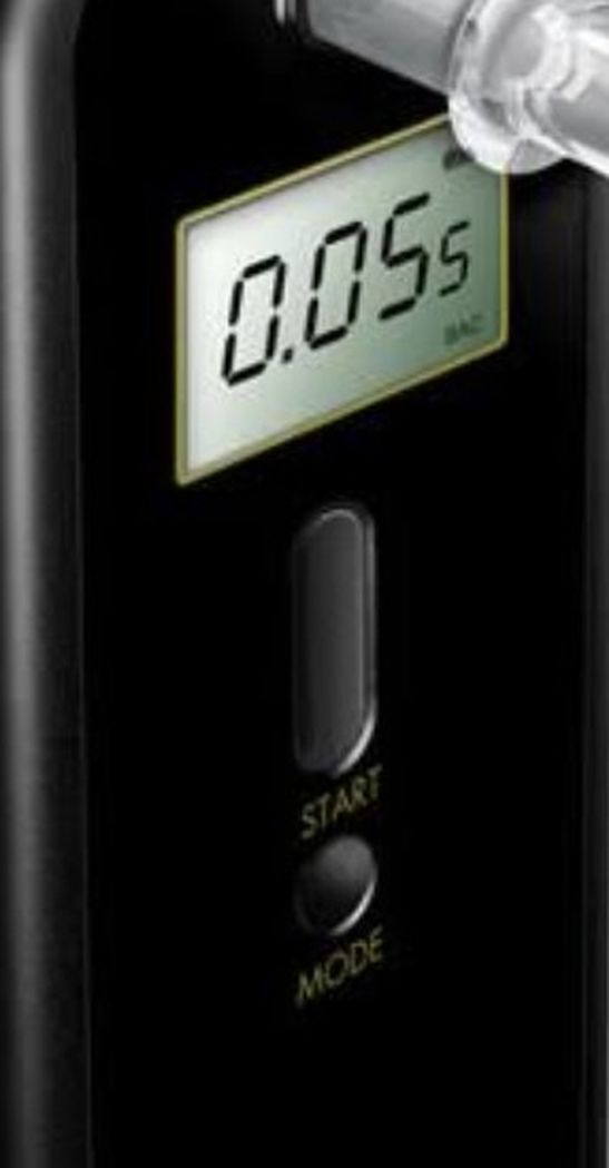 BacTrack s75 pro breathalyzer And carrying Case