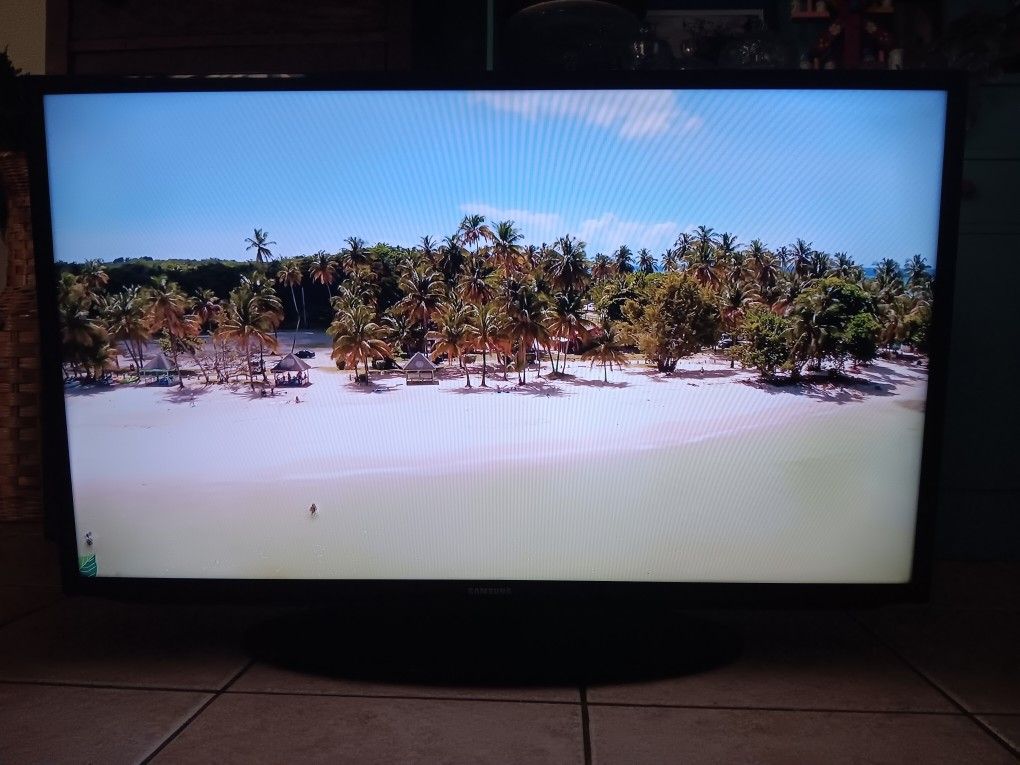 Flat Screen TV