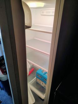 Upright Refrigerator or Freezer