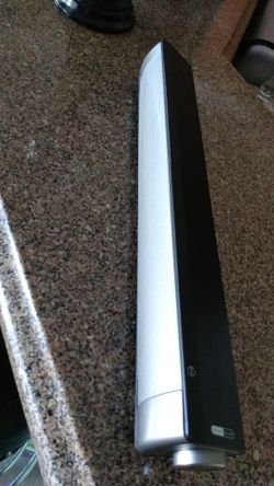 Soundbar Bluetooth aux cord remote control talk on it anything and rechargeable to take it anywhere