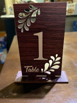 (20) wood table numbers