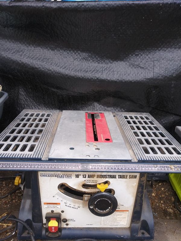 Chicago electric 10" 13AMP industrial table saw for Sale in Pasadena