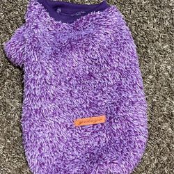 New medium dog sweater 