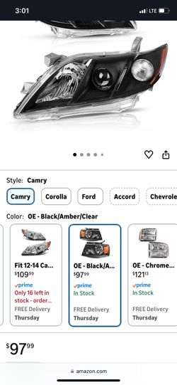 Toyota Camry Headlight (Black Background)