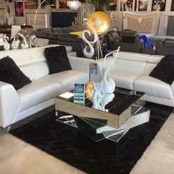 Beautiful Sofa And Loveseat On Sale Now For $799 Don’t Miss It Out 