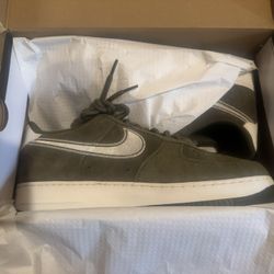 men’s size 13 nike air forces 