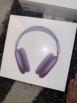 AirPod Max Baby Blue W Serial