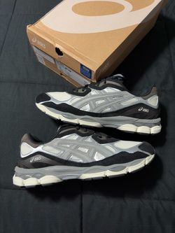 ASICS GEL Nyc Black Ivory Grey Men Size 11