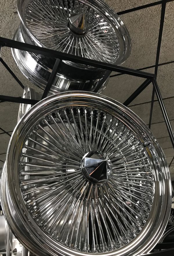 180 Spoke knock off wire wheels 20x8.0 Front Wheel Drive Offset (4