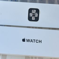 🎅XMAS 🎁NEW APPLE WATCH SE (Gen 2 )40mm Starlight SALE  $220 🎈